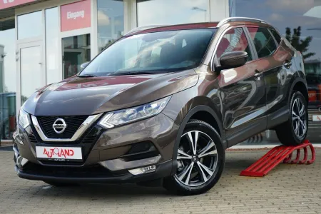 Nissan Qashqai 1.3 DIG-T... 