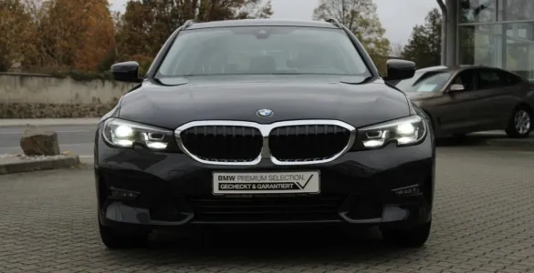 BMW Serie 3 318d Touring Sport